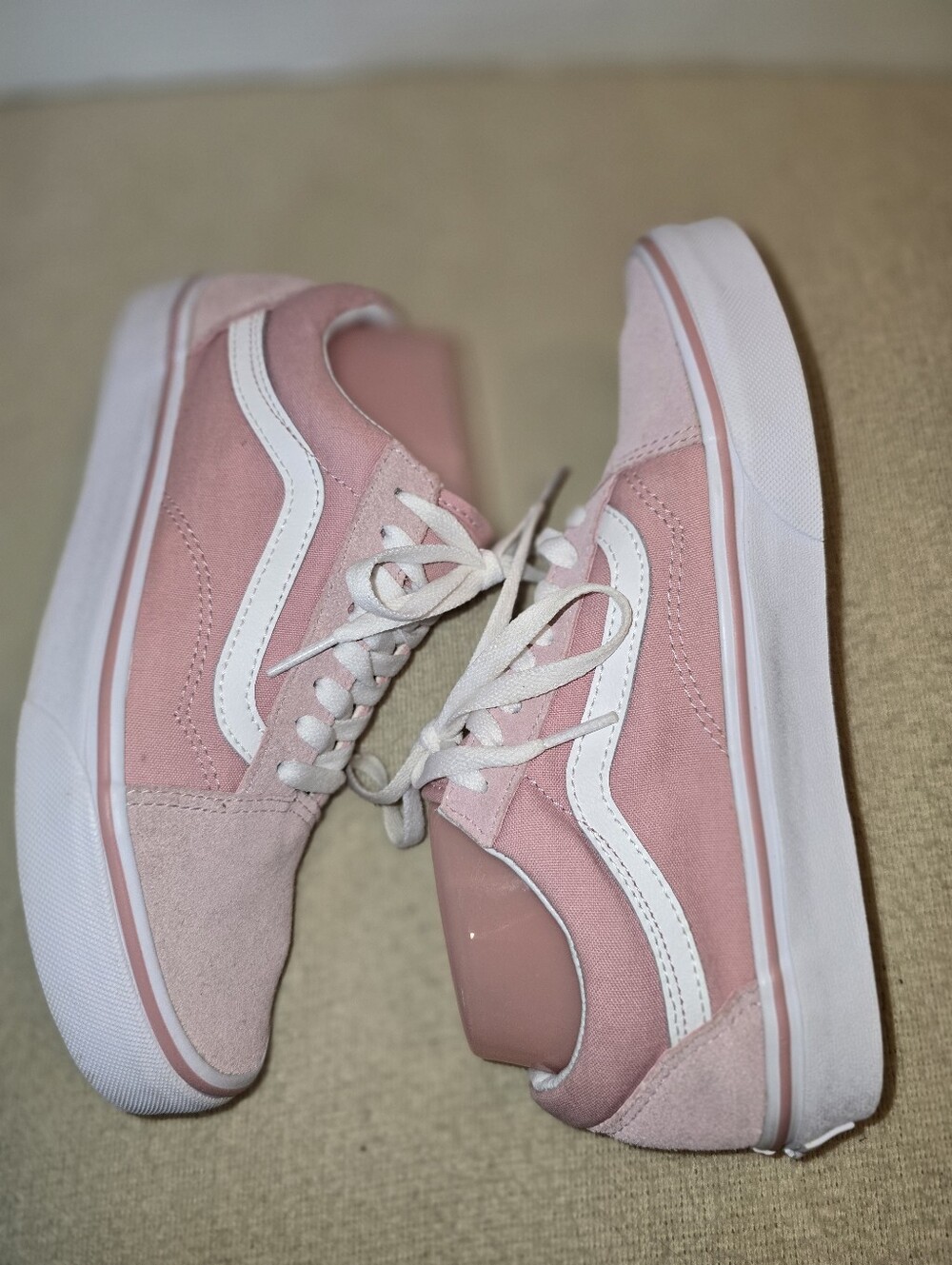 Vans Old Skool Pink Low-Top Suede/Canvas Sneakers with White Stripe size 8